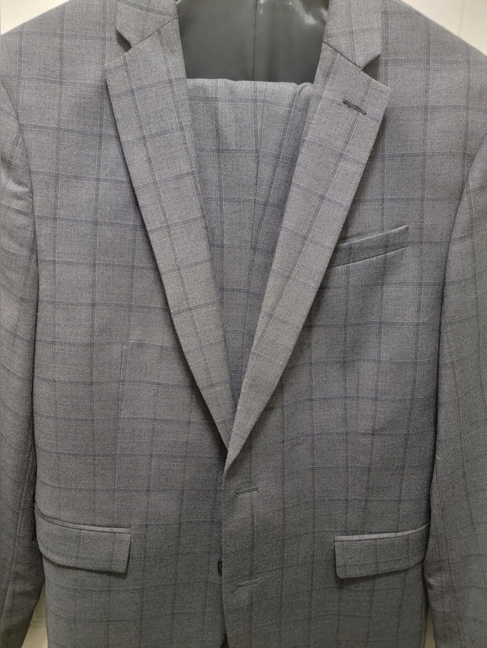Gray Windowpane Men's Suit
